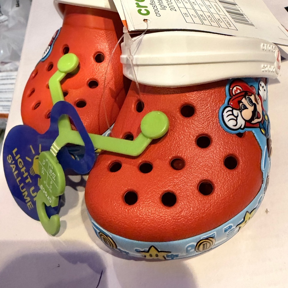 Light up kids CROCS Super Mario Bros. Theme